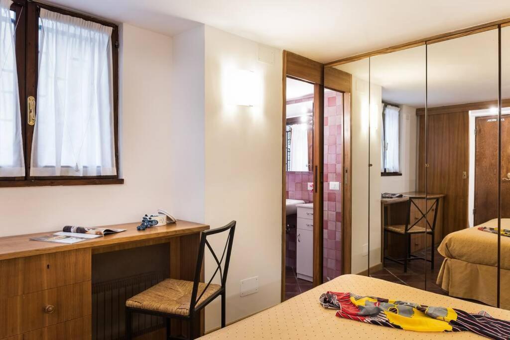 Idyllia -Teatro Pompeo Apartment Rome Bagian luar foto